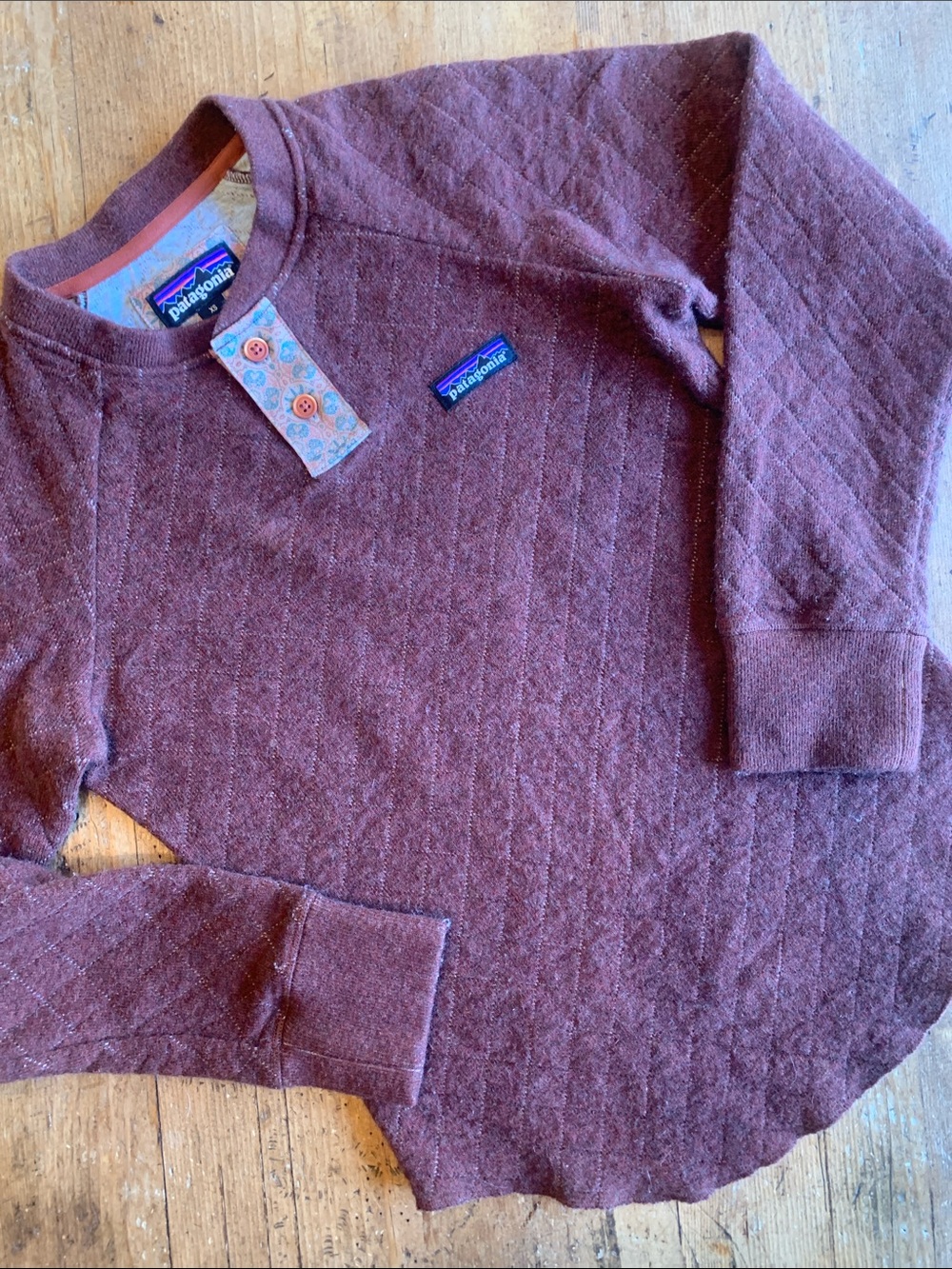 Patagonia Women's Quilted Henley Sweater - Maroon - Picture 12 of 16